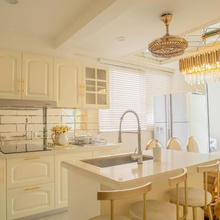 Beachfront Seaview Apartment Male Ngoại thất bức ảnh