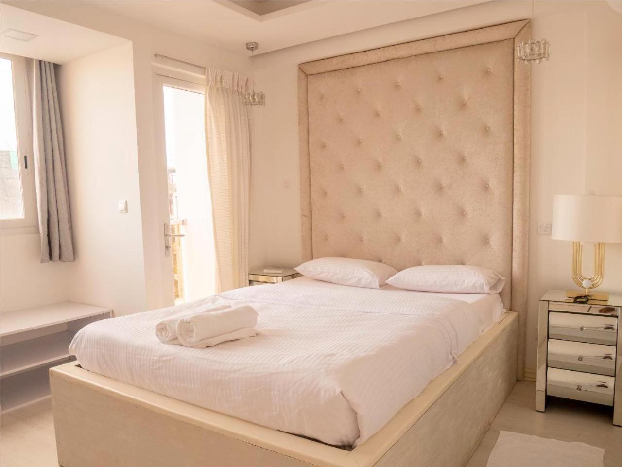 Beachfront Seaview Apartment Male Ngoại thất bức ảnh